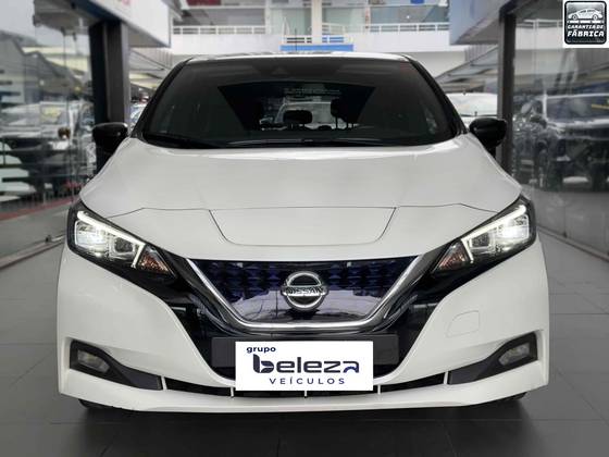 NISSAN LEAF B12P 40 ELÉTRICO NISSAN LEAF B12P 40 ELÉTRICO